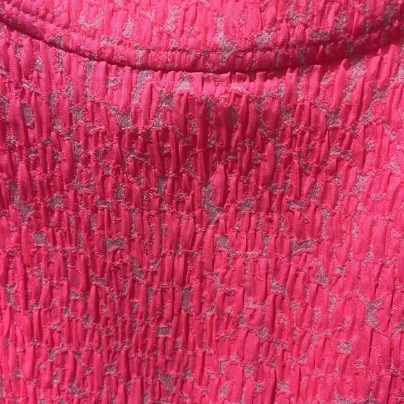Banana Republic Neon Pink Textured Patterned Stretch Women's 8 Tank - Picture 3 of 3